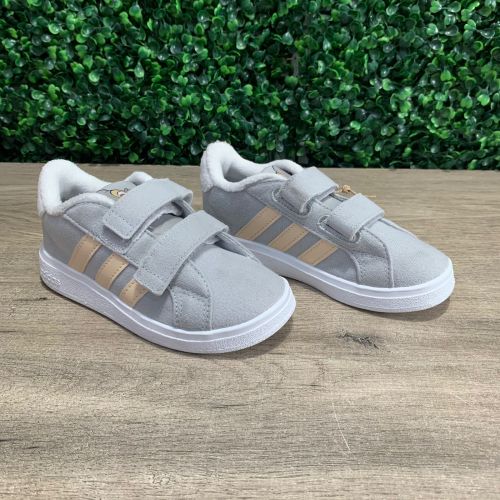 Tenis Adidas Para Niño Gris Talla 9K/US #20, Sin Empaque, 22222200003745, 13